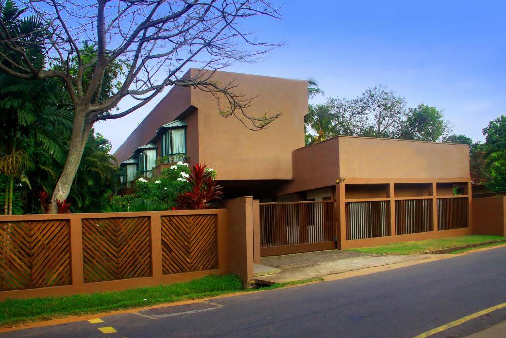 Lodge 19 Negombo Dış mekan fotoğraf
