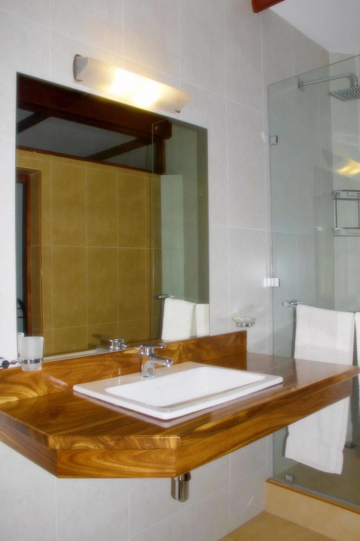 Lodge 19 Negombo Dış mekan fotoğraf